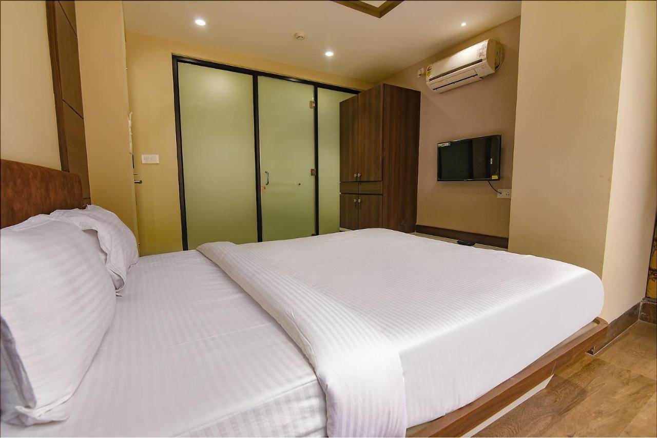 Fabhotel Eros 282 - Nr Sreebhumi Liluah Ngoại thất bức ảnh