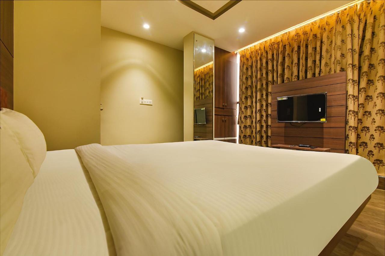 Fabhotel Eros 282 - Nr Sreebhumi Liluah Ngoại thất bức ảnh